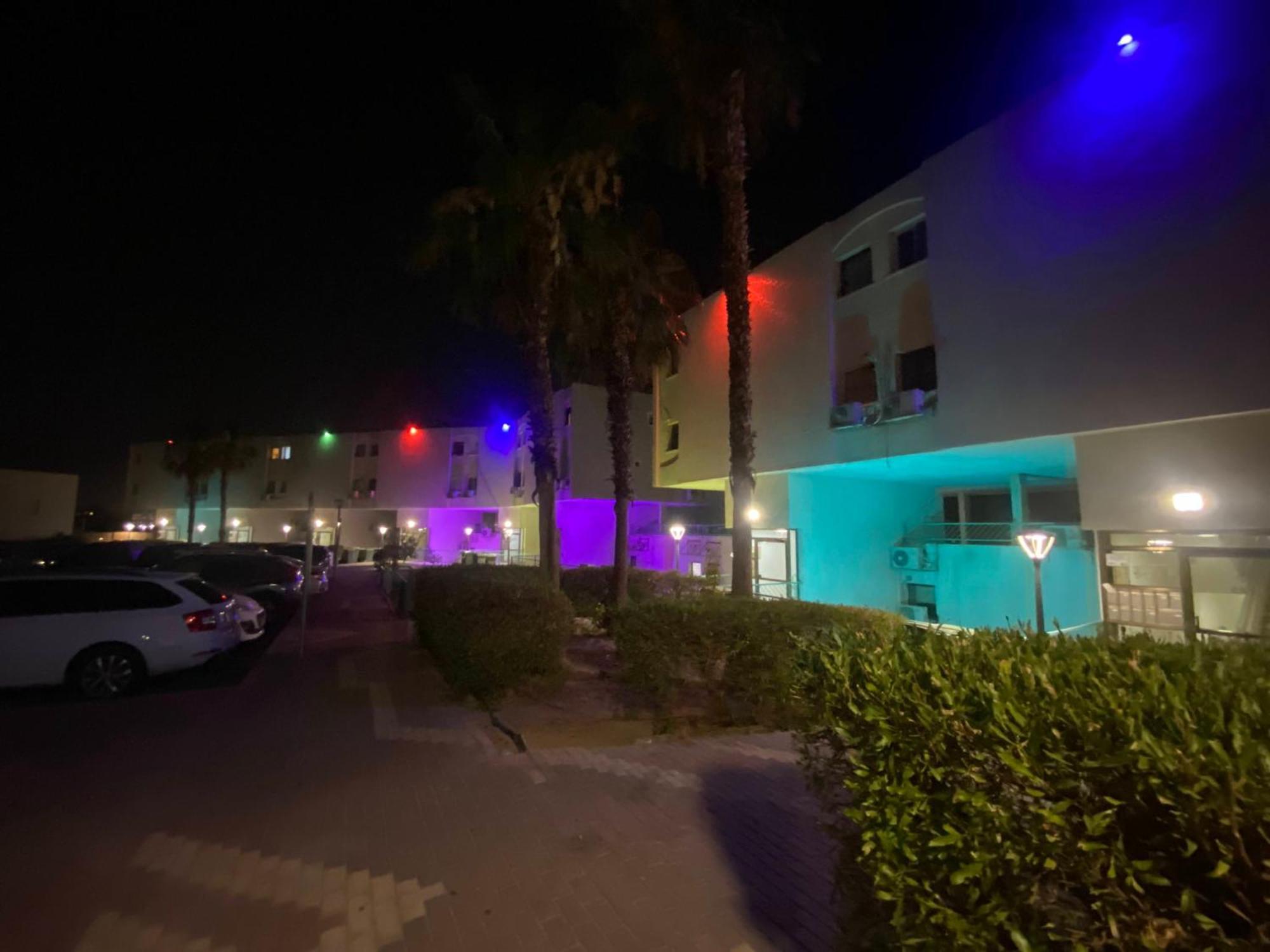 Seaside House & Free Parking Apartment Eilat Ngoại thất bức ảnh